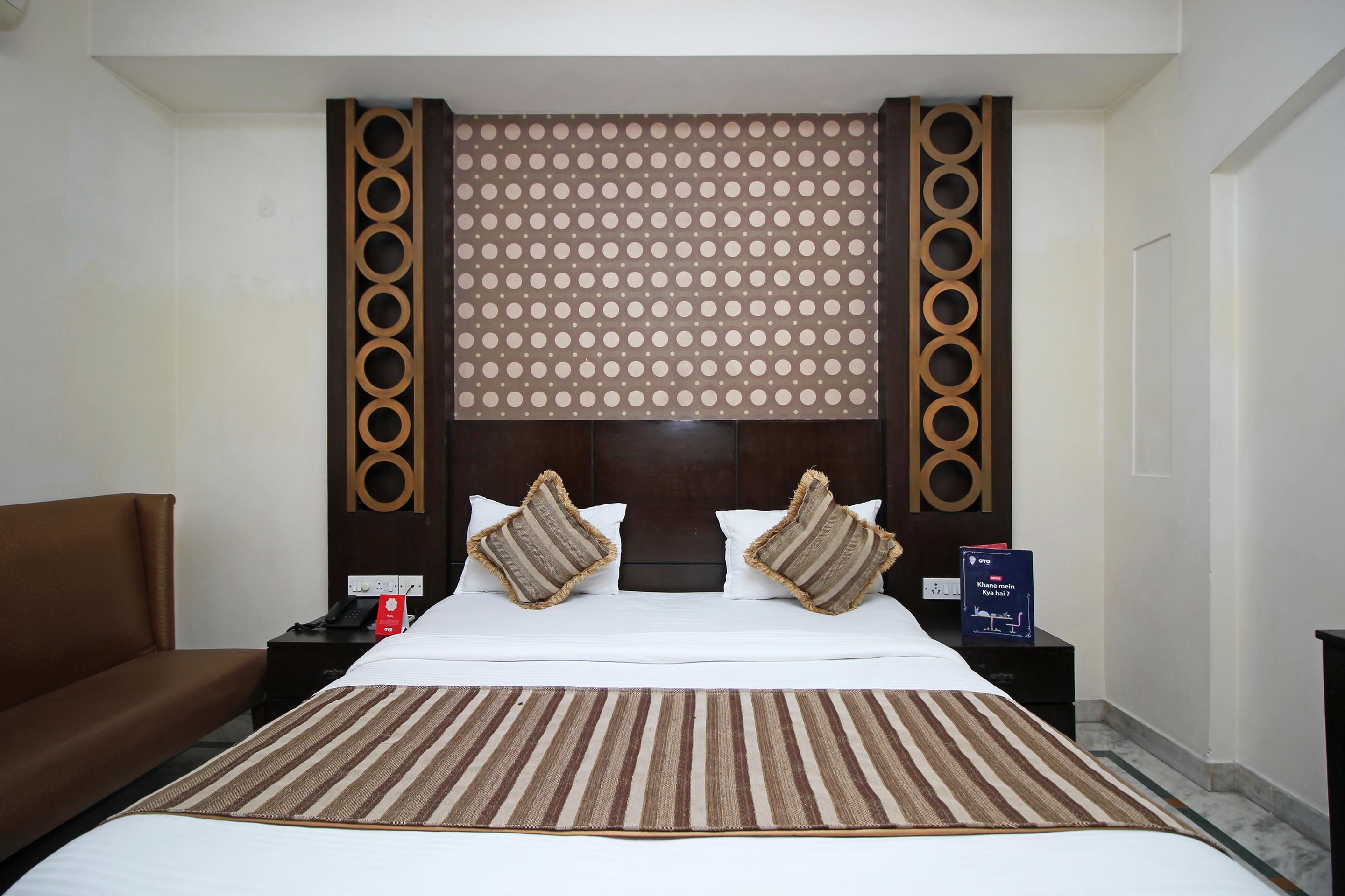 Oyo 5915 Hotel Swagath New Delhi Extérieur photo